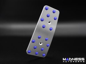 FIAT 500 Pedal Set + Footrest - Black Italy - Automatic - Aluminum w/ Blue Rubber Grips